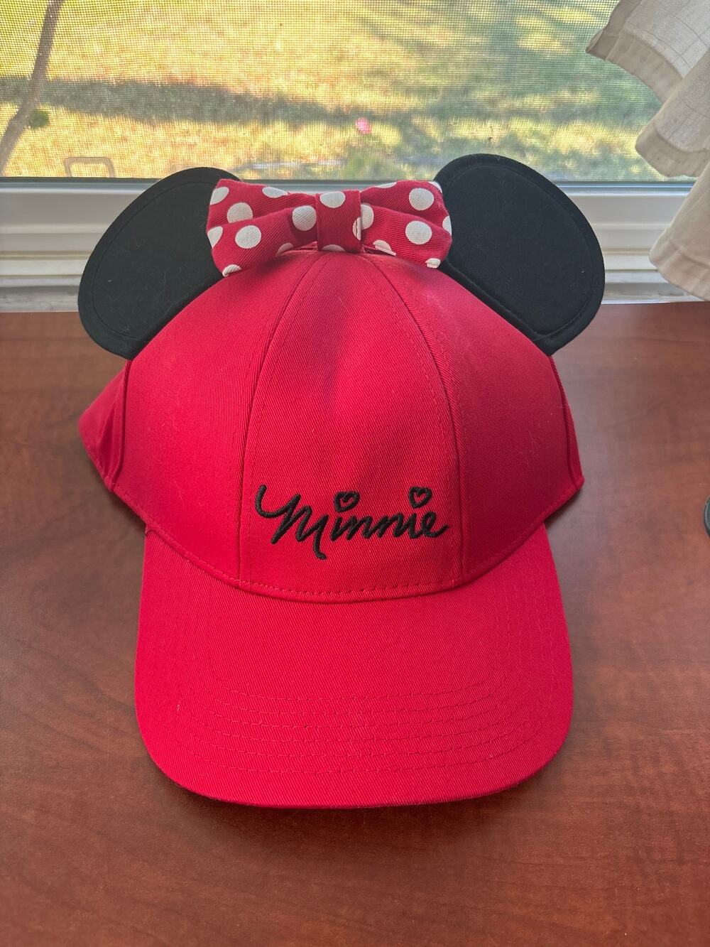 Pre owned Adjustable Disney Parks Minnie Mouse Ear Baseball Cap (Adult)